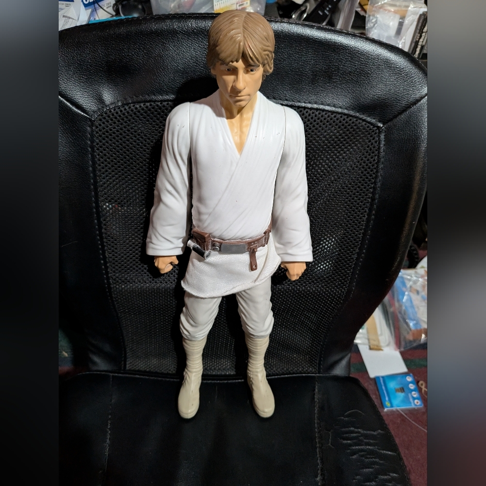 Luke Skywalker 17.5” Inch Action Figure Star Wars JAKKS Pacific 2014